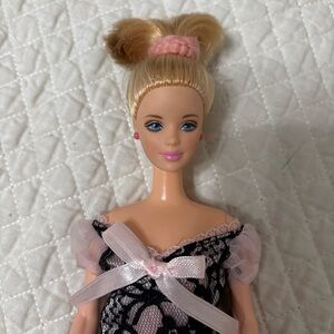 Jewel skating barbie